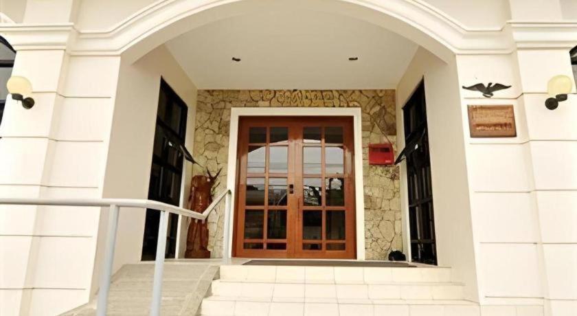 فندق إل هاسيندرو برايفت ايلويلو المظهر الخارجي الصورة